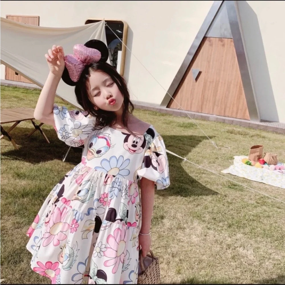 Minnie Mouse and Daisy Duck floral dress - Picture 3 of 11